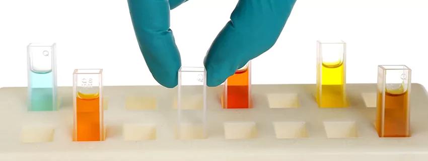 Precision measurements being performed with UV quartz cuvette for DNA analysis