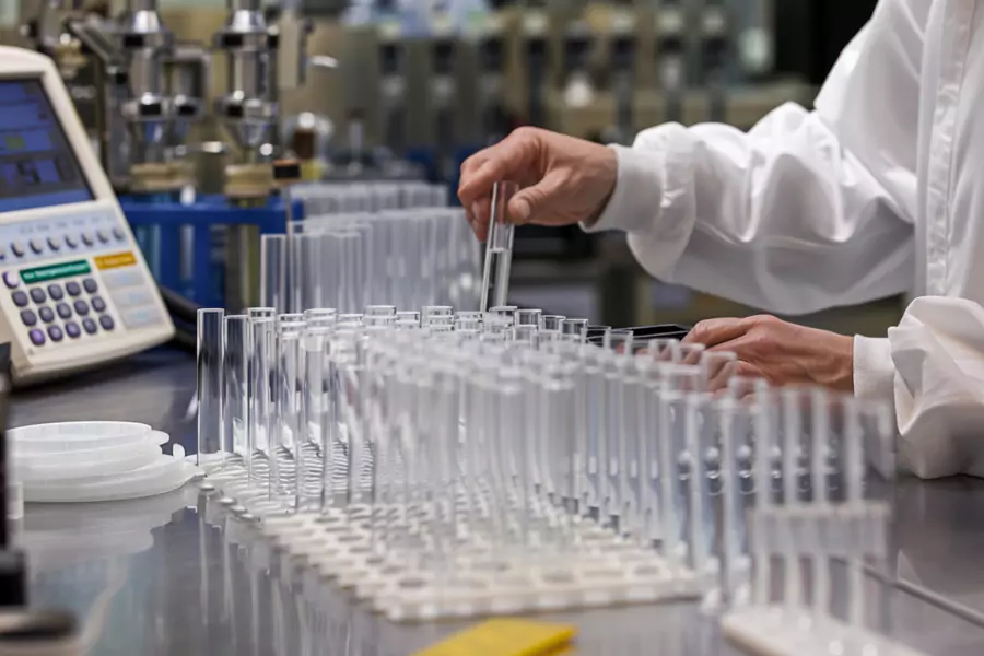 los factores clave que hay que tener en cuenta al comprar tubos de cuarzo