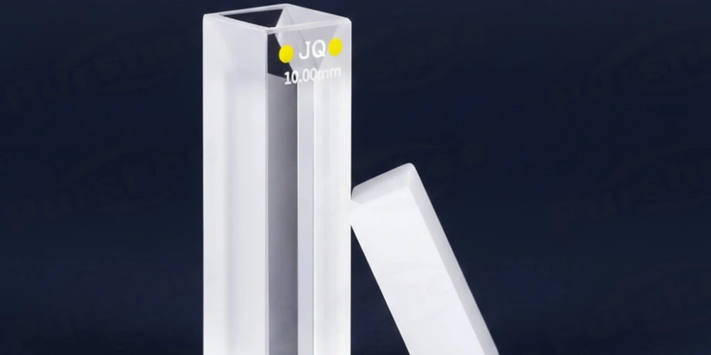 Standard quartz cuvette for spectrophotometer documentation Standard quartz cuvette for spectrophotometer documentation
