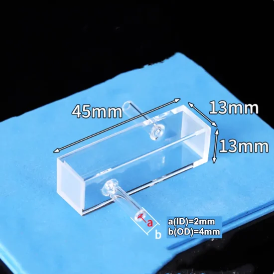 Кварцевая проточная кювета на 4000 мкл, четыре оптических канала