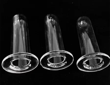 High precision flanged quartz glass tube with clear transparency and smooth flange connection High precision flanged quartz glass tube with clear transparency and smooth flange connection