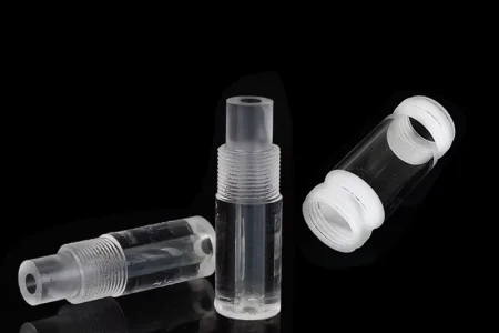 Precision machined quartz tube threads for laboratory use Precision machined quartz tube threads for laboratory use